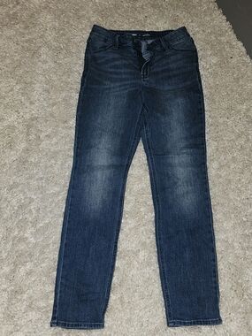 Womens Old Navy High Rise Wow Straight size 6 Blue Denim Jeans Pants